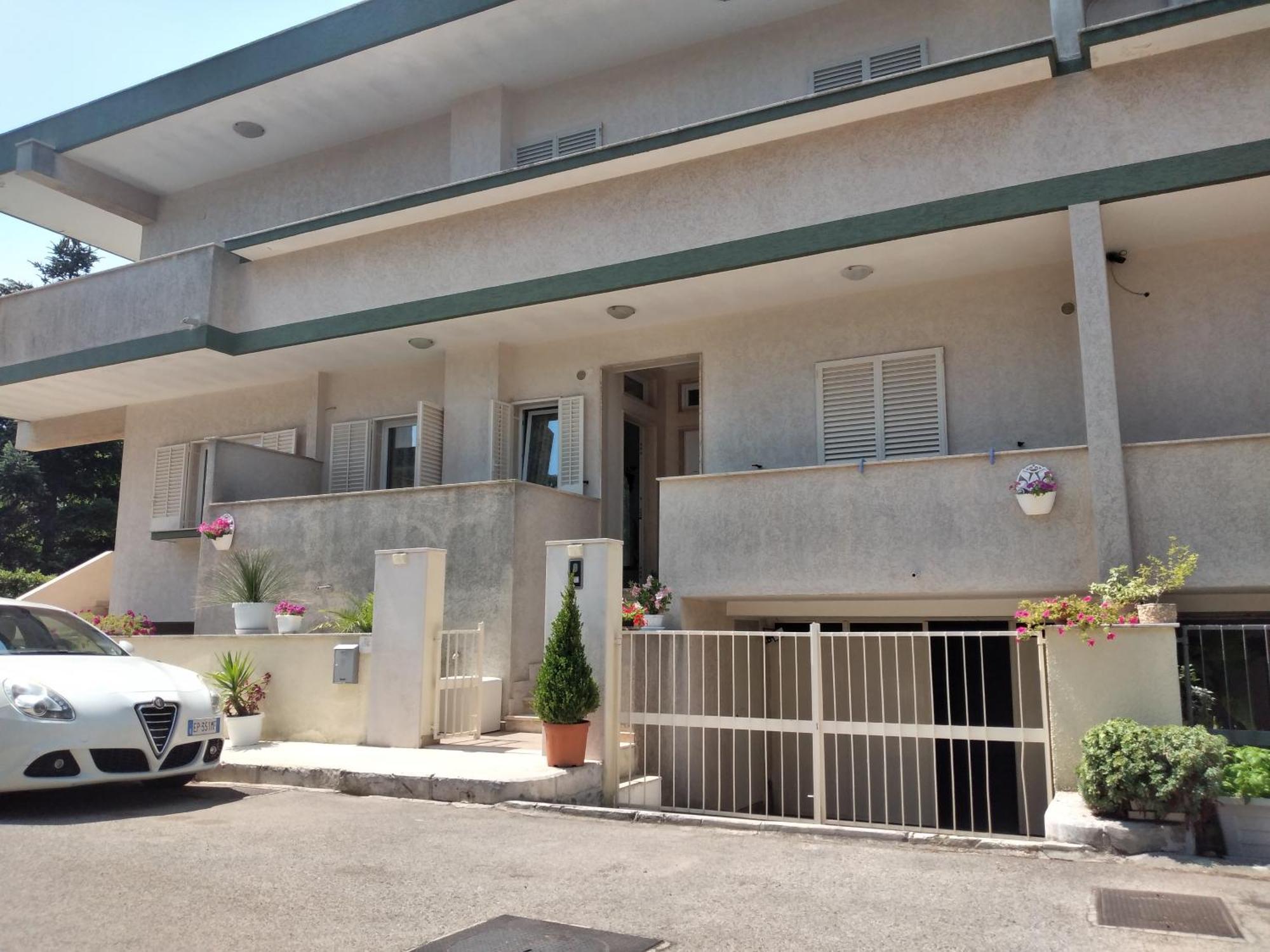 卡斯特拉纳格罗泰 Casa Di Tina酒店 外观 照片